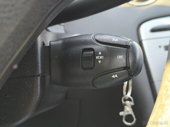 Peugeot 308 1.6 HDi - 14