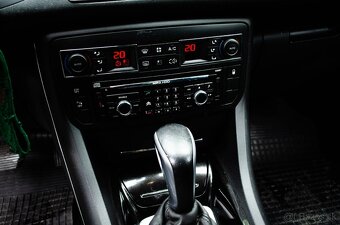Citroën C5 2.7 HDi V6 24V FAP Exclusive A/T - 14