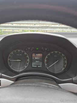 ŠKODA OCTAVIA SCOUT 2 COMBI 2.0TDI 103KW 4X4 M6 2008 - 14