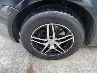 Volkswagen Touran 2.0 TDi 103Kw - 14