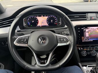 Volkswagen Passat Variant R-Line 2020 - 14