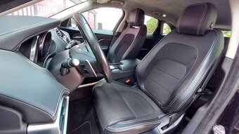 Jaguar F-Pace 2.0D I4 132kW AT8 AWD R-Sport - 14