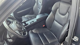 Volvo V60 D3 Momentum - 14