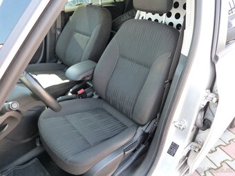 Opel Zafira Tourer 1,6 CDTi 99kW Manuál 6 st. 2 miestne - 14