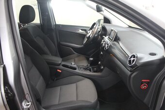Mercedes-Benz B trieda 180 CDI - 14