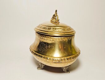 zbierka starožitností - 14