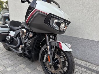 Indián Challenger - 14