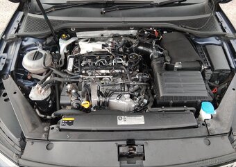 rozpredám Passat B8 variant DSG - LH5X - 14