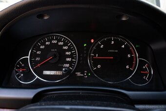 Toyota Land Cruiser 3.0 D-4D Lux+ A/T, Strešné, Exkluziv lak - 14