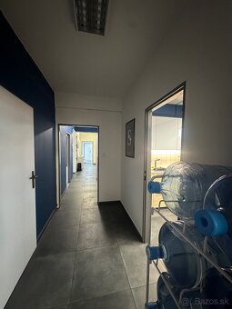 Na prenájom kancelárske priestory 306m2 - Voľné ihned - 14