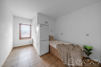 BOSEN | ZNÍŹENÁ CENA - Na predaj nadštandardný rodinný dom s - 14