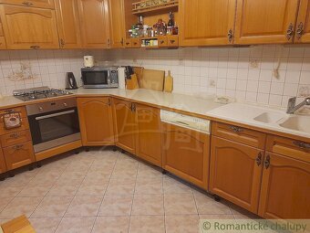 Kamenný dom neďaleko Banskej Štiavnice s cca 70-árovým poz - 14