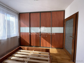 Prenájom 3 izbového bytu s balkónom v Nitre na Partizánskej - 14