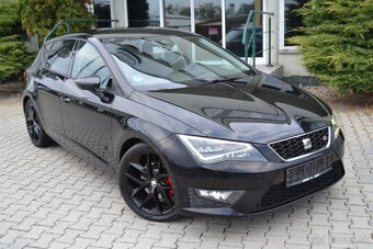 SEAT LEON III 2.0 TDI FR, KOŽA, R18, XENÓNY, NAVI, TEMPOMAT - 14