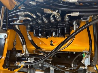 JCB 4cx 3cx Super - 14