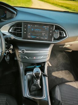 Peugeot 308 ACTIVE PACK 1.2 PureTech - 14