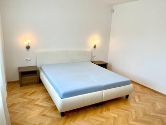 Na prenájom 2-i byt s výhľadom na Bratislavský hrad, Staré M - 14