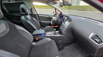 Na predaj: Citroën C4 1.6 BlueHDi SHINE (88 kW), r.v. 2014 – - 14
