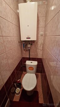 Predaj rodinného domu s garážou a záhradou v obci Radošina p - 14