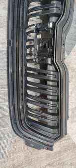 Škoda kamiq maska chladiča Kamiq monte Carlo 658 - 14