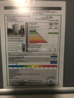 PRENÁJOM: NÁDHERNÝ, VEĽKÝ 3 IZBOVÝ BYT S 2 x LOGGIOU, THK - 14