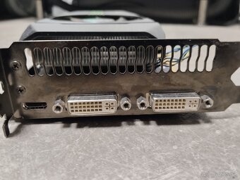 ASUS ENGTX460 DC 1G - 14