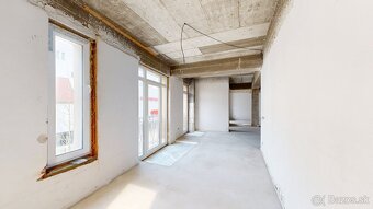 Exkluzívny holobyt v centre Trnavy – tvarujte si svoj luxus - 14