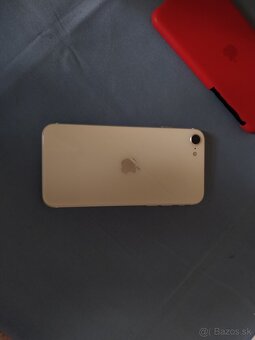 Apple iPhone SE (2020) - 14