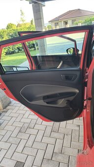 Ford Fiesta mk7 1.4 16V benzín 71kW - 14