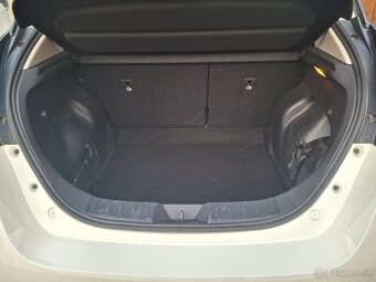 Predám Nissan Leaf elektromobil 62 kWh batéria, 10/2020 - 14