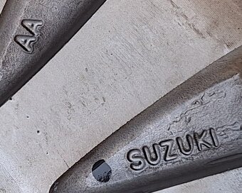 alu kolesá SUZUKI R17 - 14