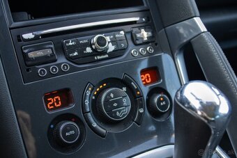 Peugeot 3008 1.6 e-HDi FAP STT Style BVMP6 - 14