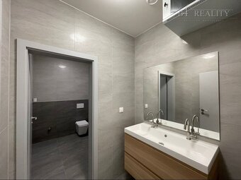 Kancelárske priestory, 171 m2 + terasa 80m2, 5x parkovacie s - 14