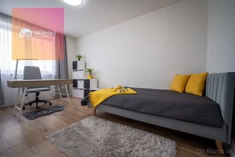NADŠTANDARDNÉ BÝVANIE V NITRE – 5-IZBOVÝ DOM S DVOJGARÁŽOU,  - 14