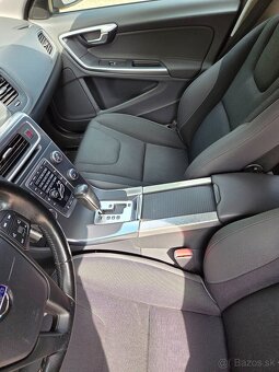 Volvo V60 - 14