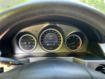 Mercedes-Benz GLK 320CDi - 14