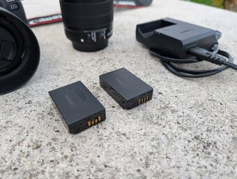 Canon EOS 77D + 50mm f/1.8 + 18-135mm f/3.5-5.6 - 14