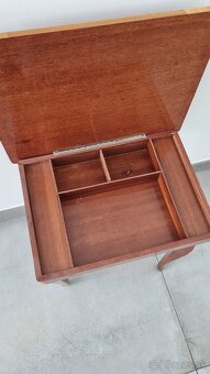 Zrkadlo + Stolik - 14