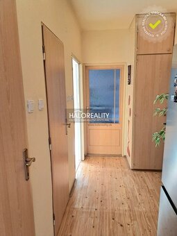HALO reality - Predaj, trojizbový byt Kremnica, s balkónom - - 14