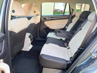 Škoda Kodiaq 1.5 TSI DSG style výbava,kessy,kamera,alu,LED - 14