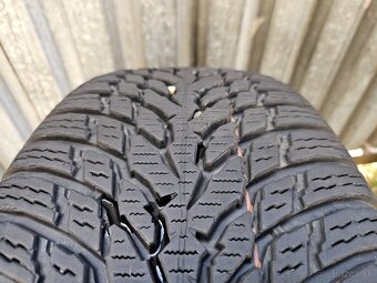 Zimné pneu NOKIAN WR Snowproof - 215/60 r16 99H - 14