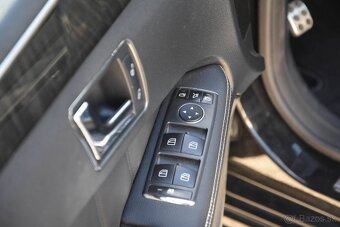 Mercedes-Benz E trieda Sedan 350 CDI Blue Elegance 4matic - 14