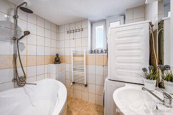 BOSEN | Slnečný 3-izbový byt s balkónom v Hranovnici - 14