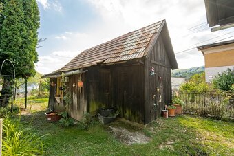 Pokoj vidieka, výhody mesta – Rodinný dom v Novej Bani na pr - 14