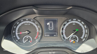 Škoda Karoq 1.6 TDI Live Plus DSG - 14