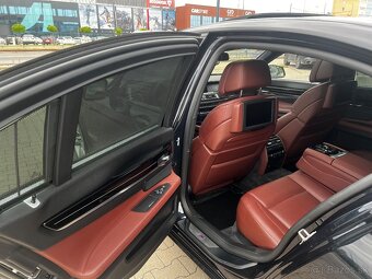 Predam BMW 740D XDrive M-pacet Individual - 14