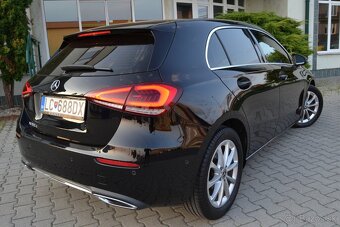 MERCEDES A 180 D, FÓLIE, ALU R17, KOŽA, BIXENÓNY, TEMPOMAT - 14