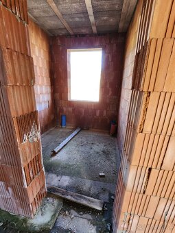 Hrubá stavba RD Zemianske Podhradie - 14