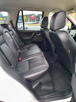 Land Rover Freelander 2 2.2 TD4 S - 14