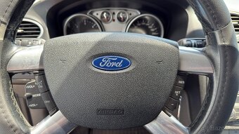 Ford Focus Ghia 1,8tdci - 14